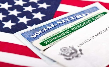 美国EB2绿卡如何申请，申请要求有哪些？